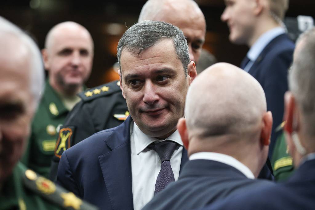 Машину выбросило на обочину: Хинштейн попал в ДТП в Курской области