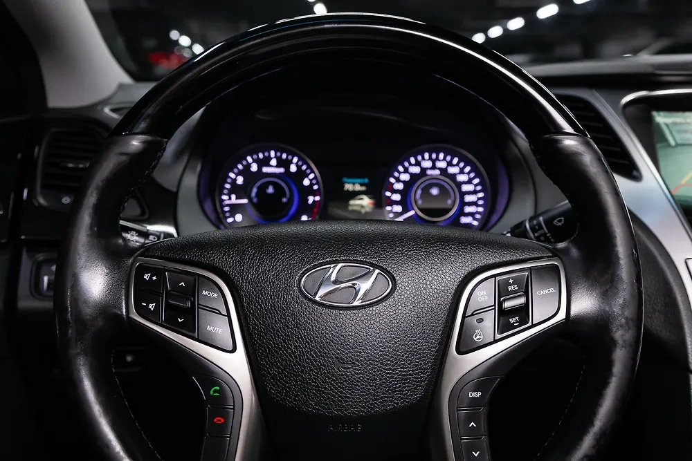 Hyundai отзывает почти 84 тысячи авто в США из-за дефектов с приборной панелью