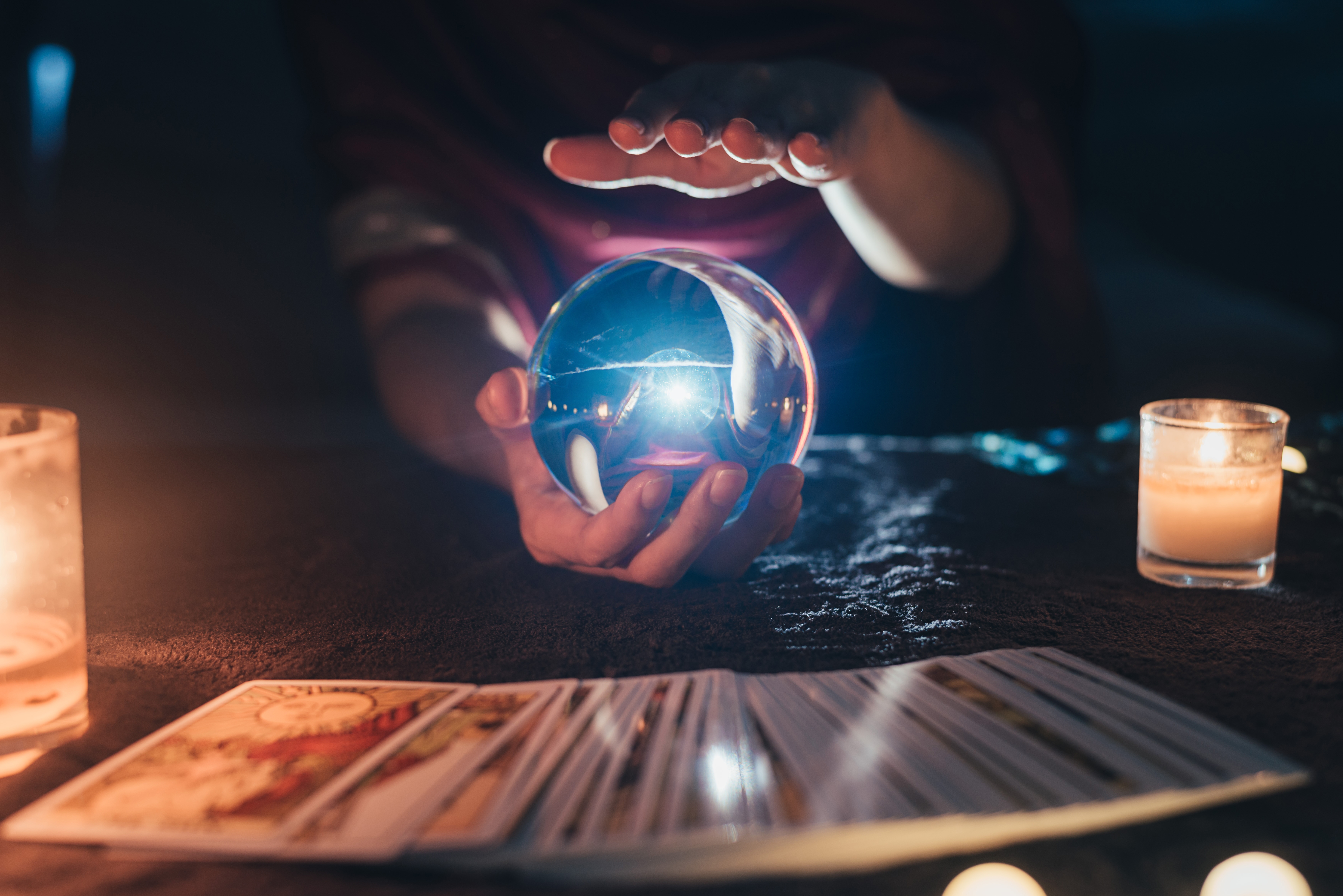 Адвокат объяснила, почему доказать вину гадалок в мошенничестве почти невозможно