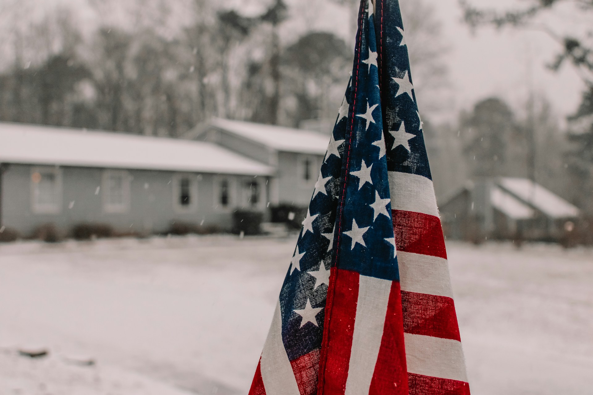 В США отменили почти 12 тысяч рейсов из-за снежной бури