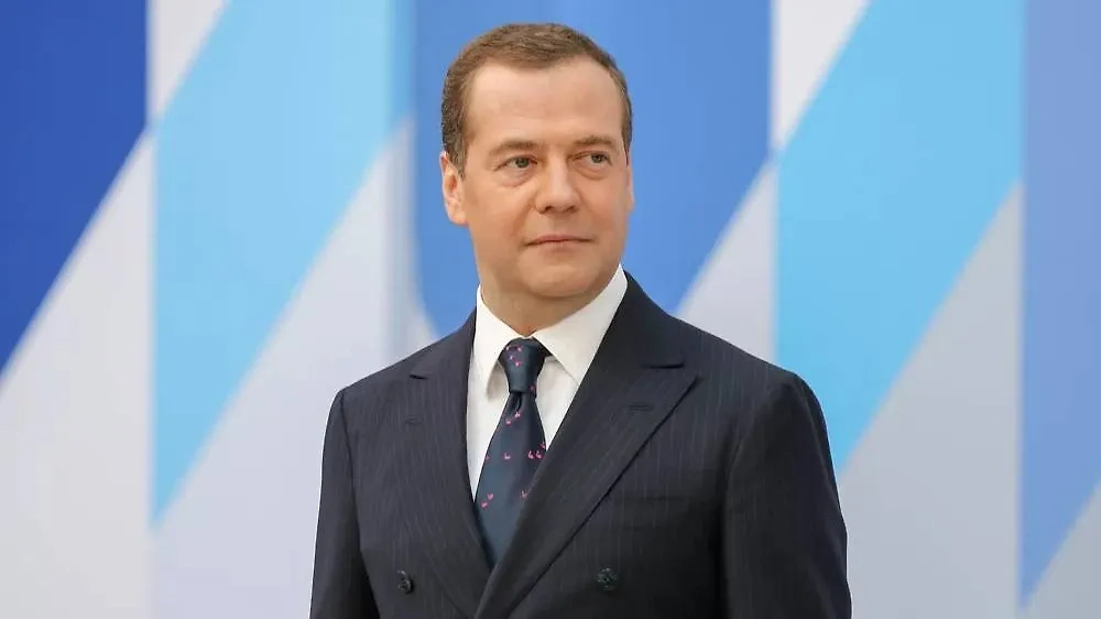 Медведев: Ядерное оружие &laquo;проветривает мозги&raquo; недоброжелателям
