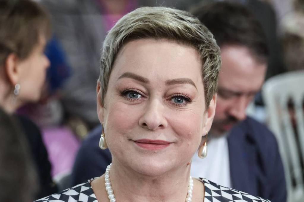 Директор Ароновой назвала фейком сообщения о воспалении пищевода и стеатогепатите у актрисы