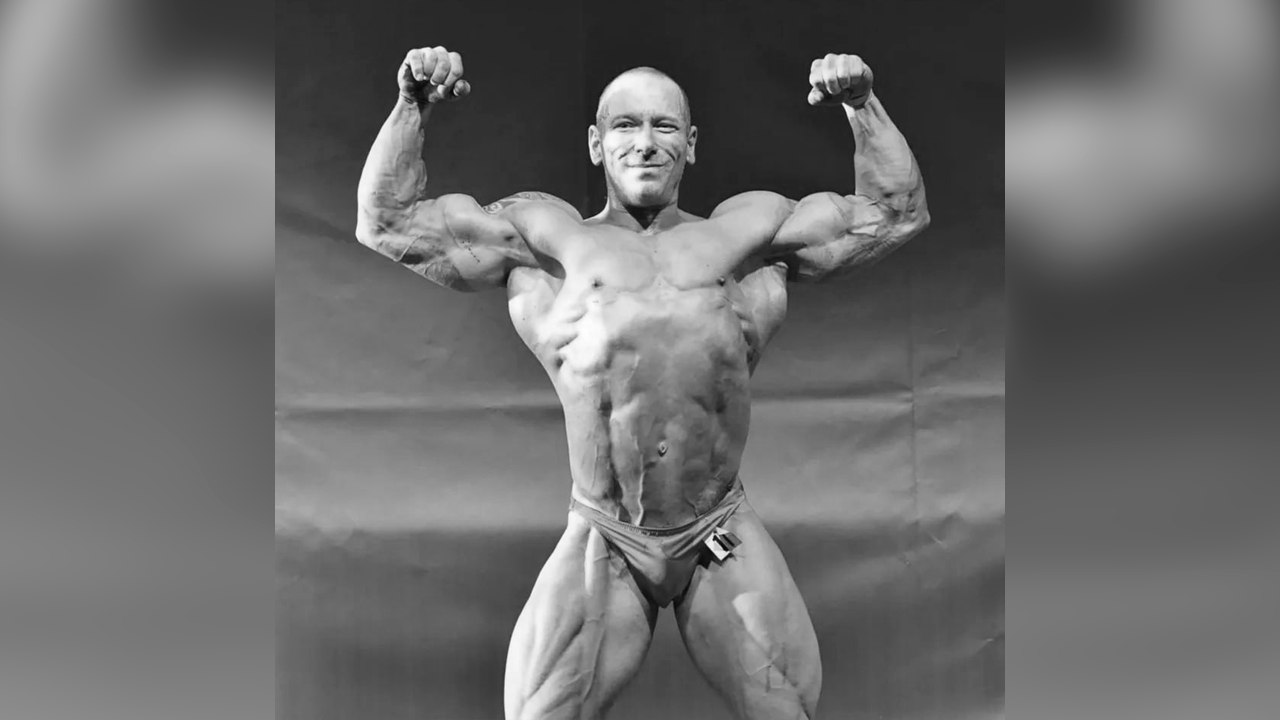 Итальянский бодибилдер Лорини умер от инфаркта в 48 лет