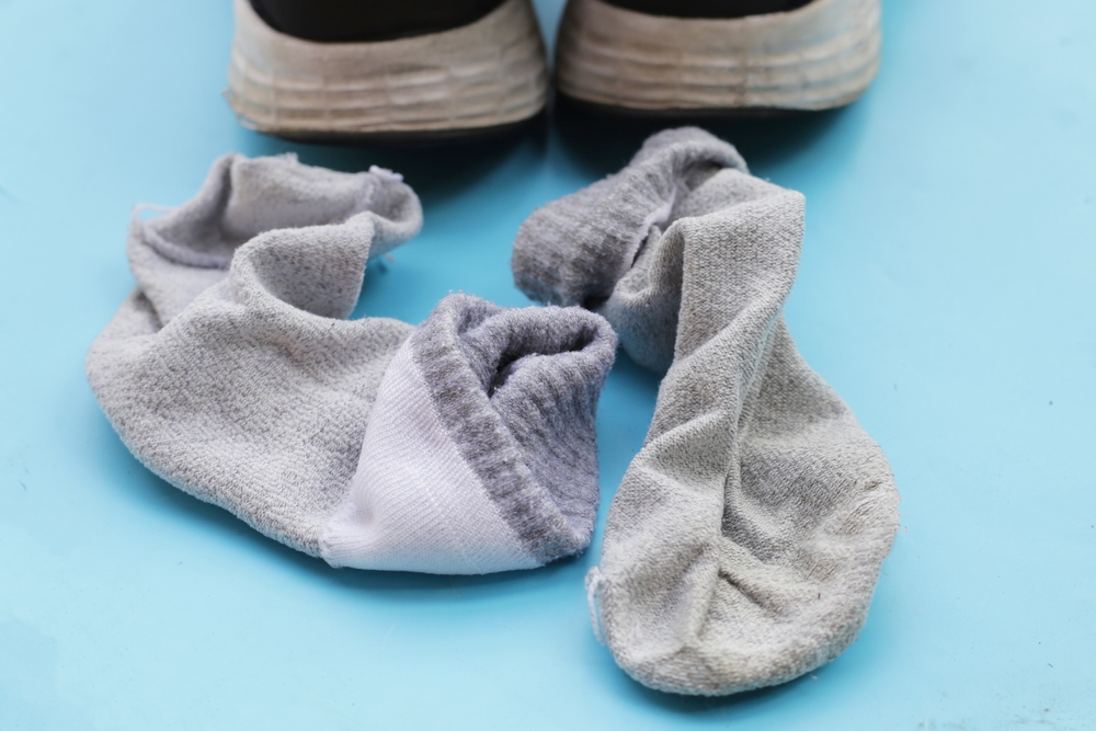 Британец заработал миллионы на продаже грязных носков фетишистам