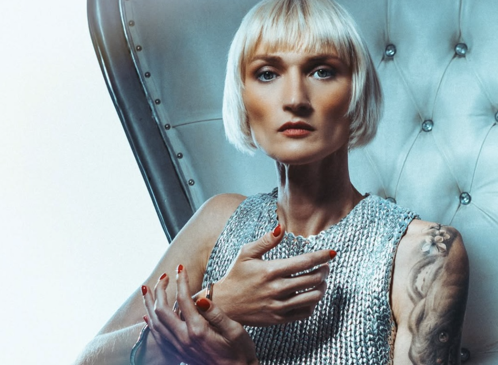 Россиянка объявила, что решила тайны математики и чёрных дыр, а её заподозрили в ИИ-психозе