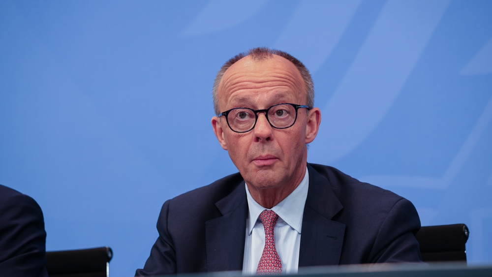 Канцлер Германии исключил быстрое вступление Украины в Евросоюз