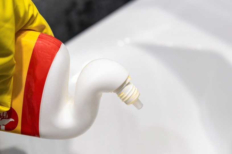 Няня в детсаду залила в рот плачущему малышу чистящее средство для труб