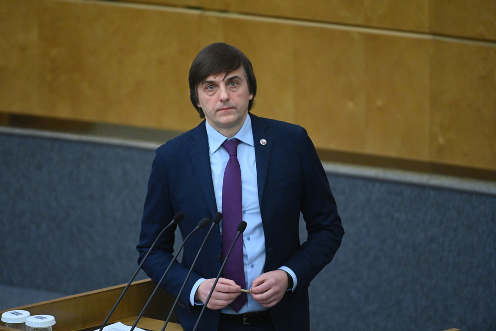 Кравцов раскрыл, какая у него была оценка за поведение в школе