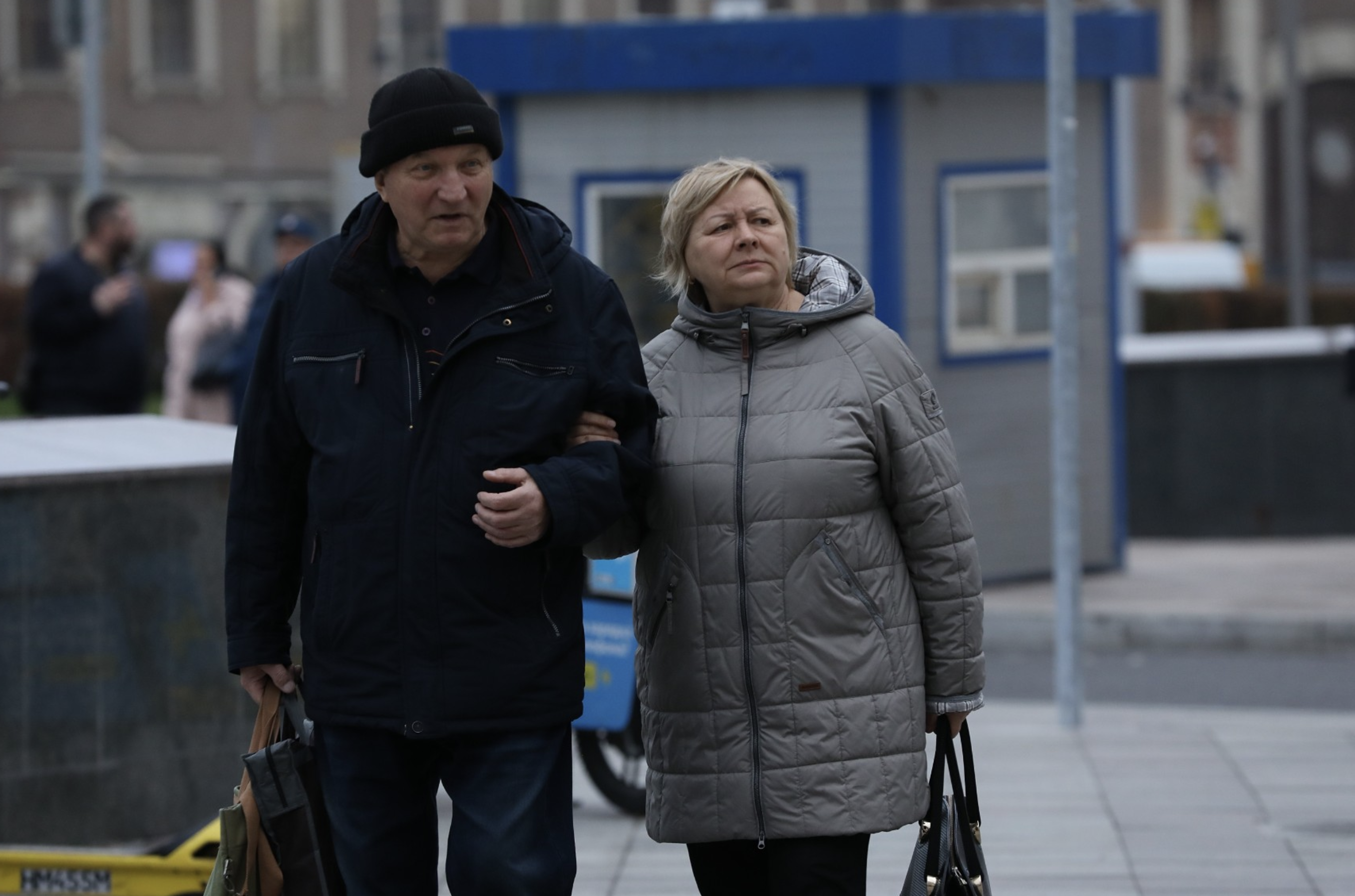 Появилось видео из метро Киева, где застряли почти 500 человек