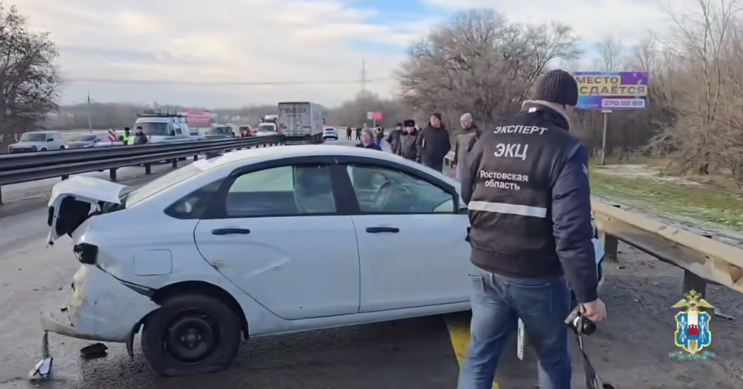 Ruska policija uvedla kazenski postopek po smrtonosnem verižnem trčenju v Rostovski regiji