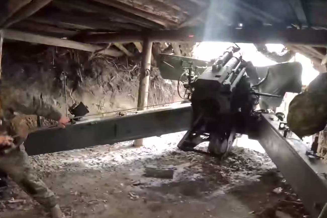 Расчёты &laquo;Гиацинта-Б&raquo; уничтожили укрепления и пехоту ВСУ в Херсонской области