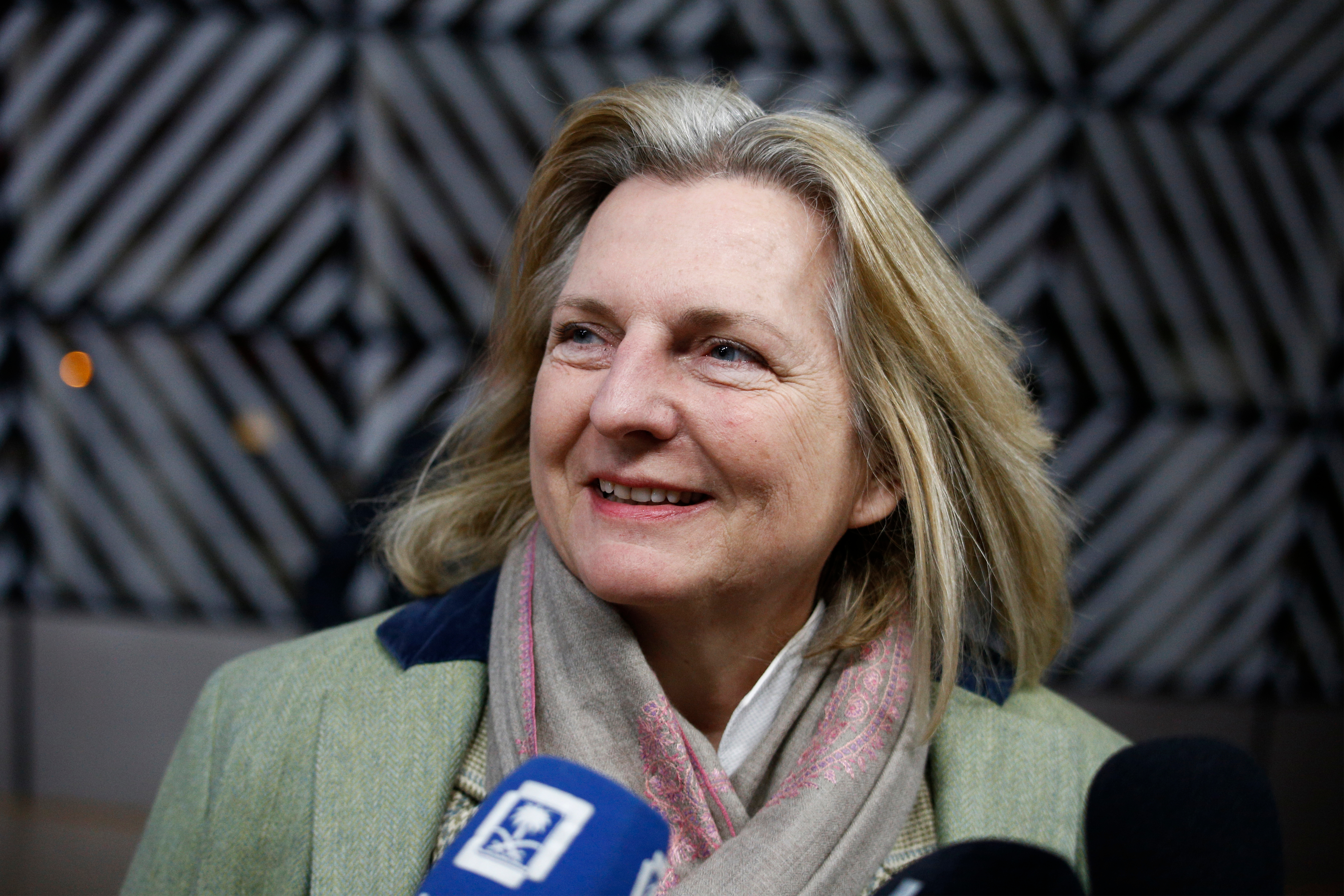 Кнайсль посоветовала России сосредоточиться на развитии собственного производства