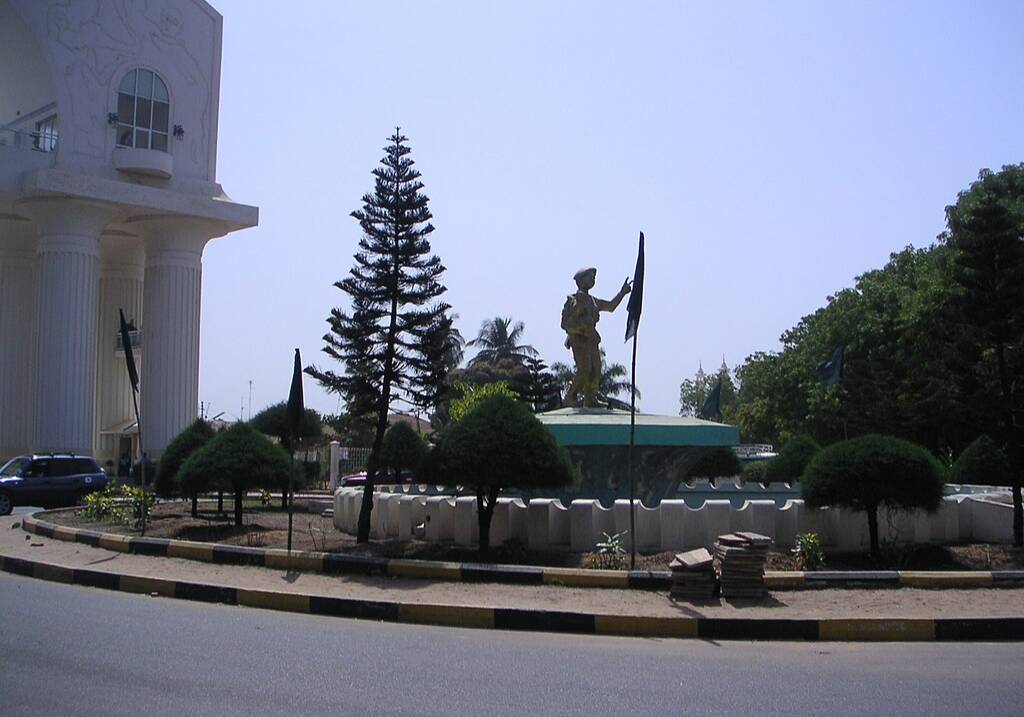 Гамбия содействует России в открытии посольства в Банжуле