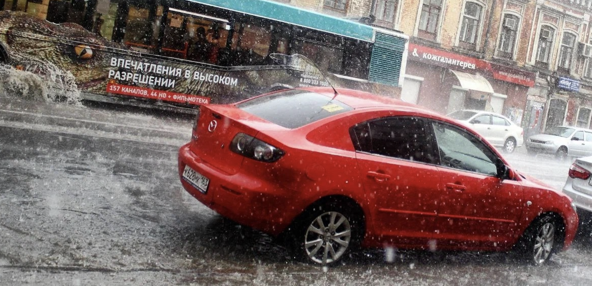 Автомобилистам напомнили о штрафах за тонировку в 2026 году