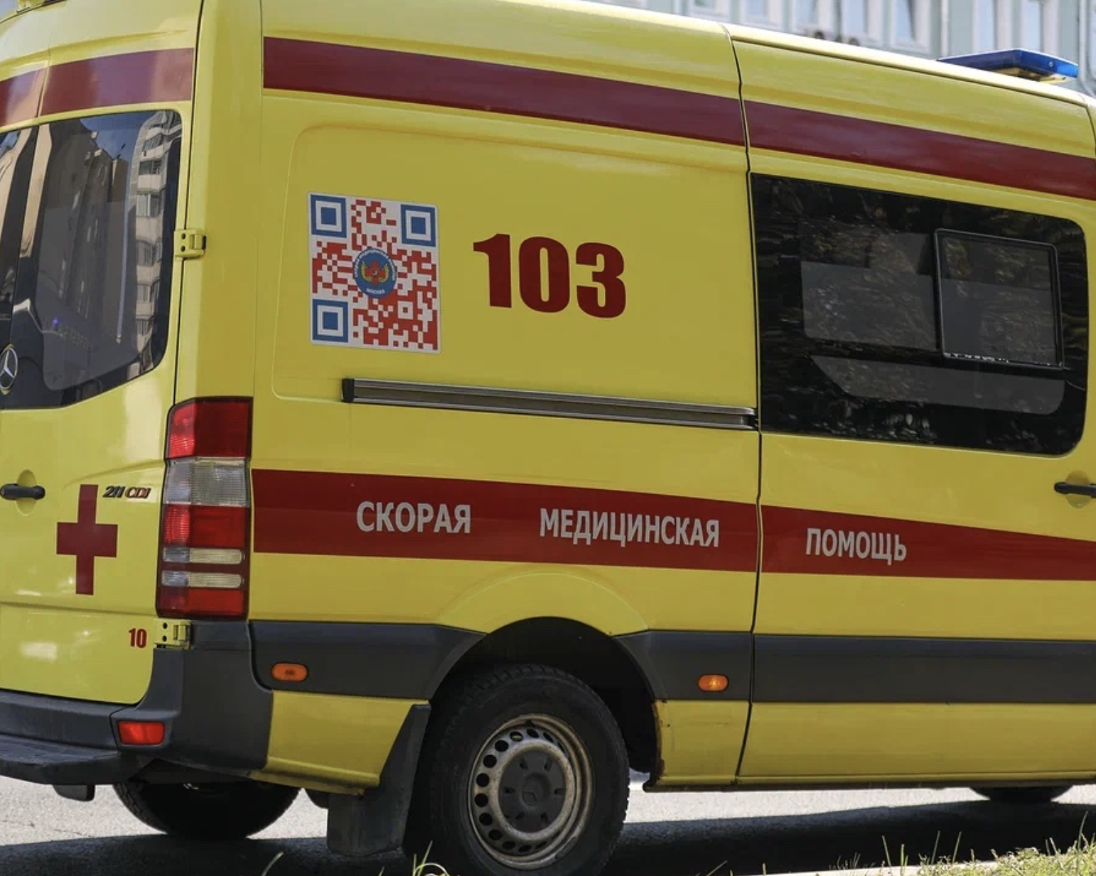 В Хабаровске мужчина с ножом напал на 16-летнего подростка у кафе