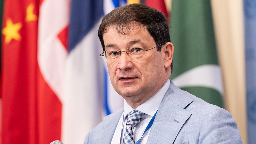 Полянский призвал &laquo;угомонить&raquo; Киев, иначе от инфраструктуры ничего не останется