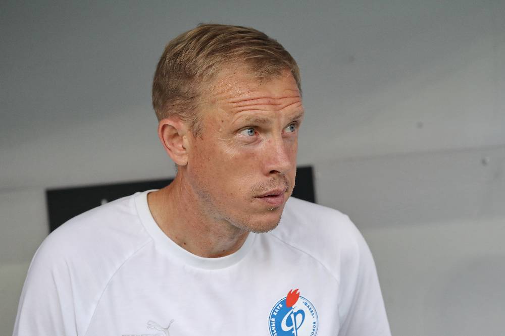 Олег Василенко отправлен в отставку с поста главного тренера &laquo;Факела&raquo;

