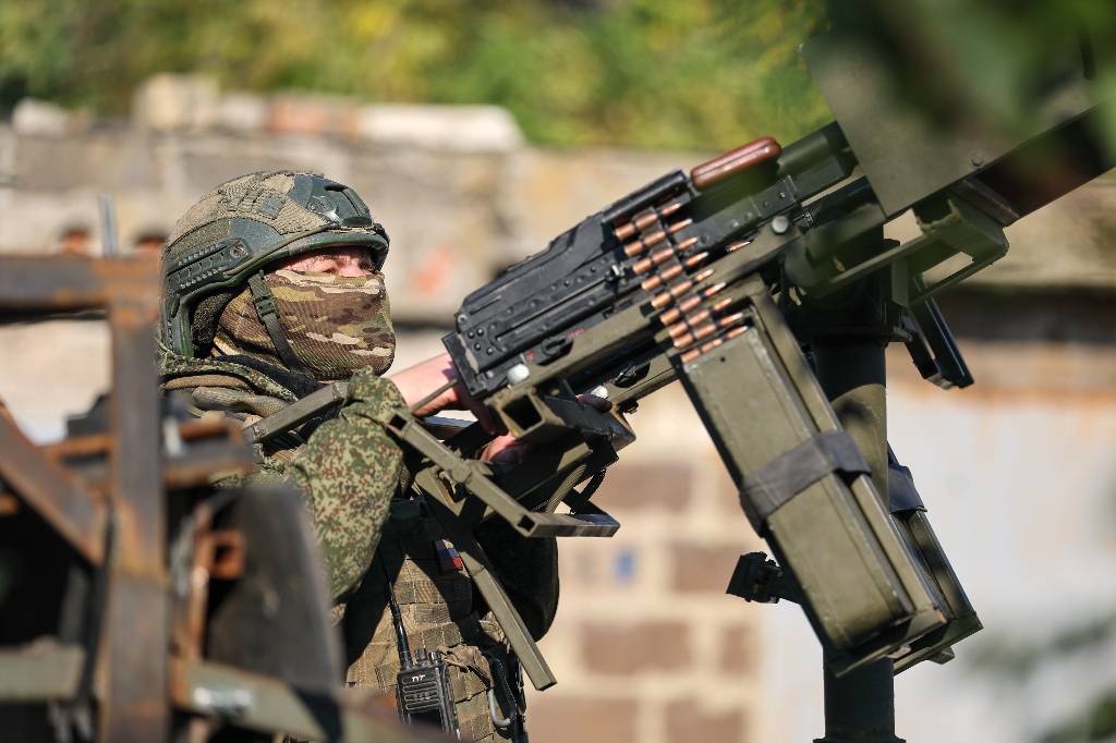 За сутки ВС РФ освободили 216 зданий в Доброполье, ВСУ потеряли до 35 военных