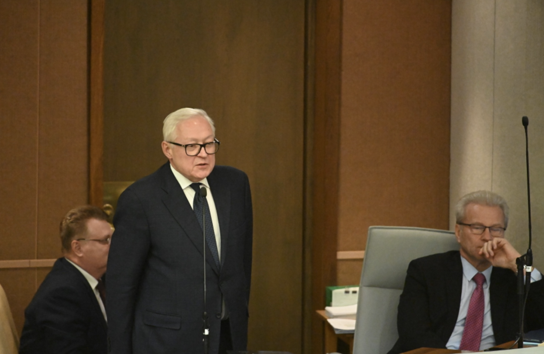 Рябков назвал ключевой роль США в воздействии на Киев и Европу