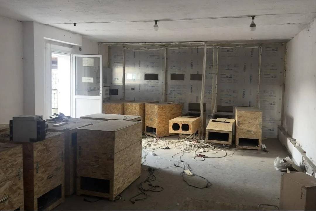В КБР раскрыли майнинг-ферму жителя Нальчика 