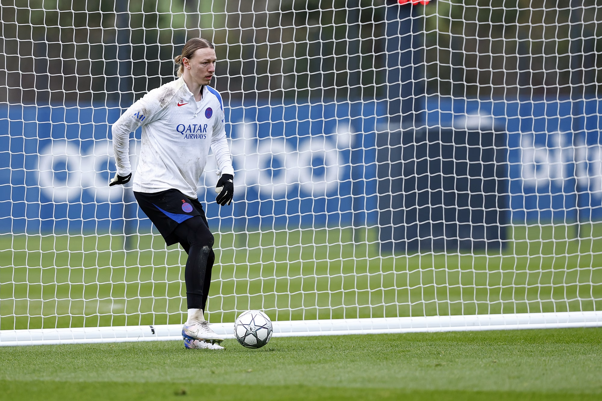 Сафонов отбил пенальти в матче чемпионата Франции против &laquo;Страсбура&raquo;