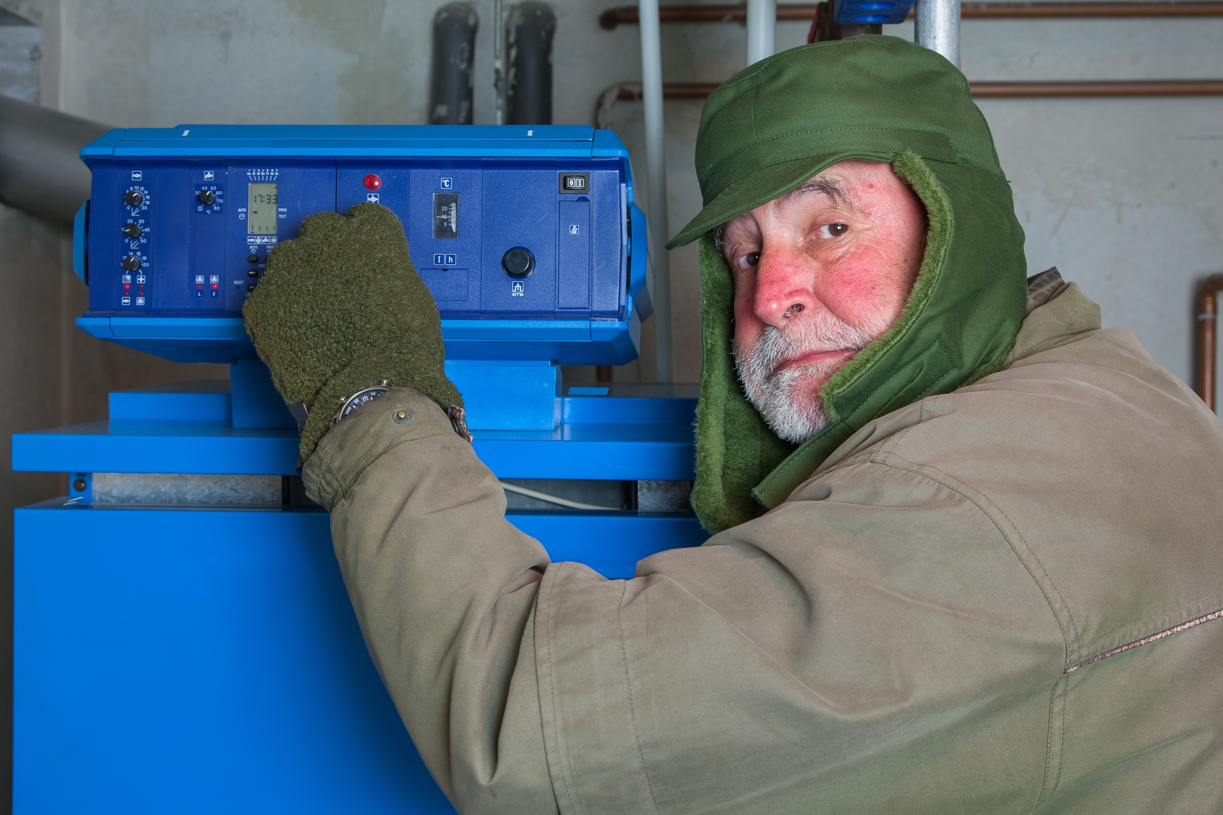 Около 20 тысяч жителей Коврова вторые сутки сидят без тепла из-за лопнувших труб