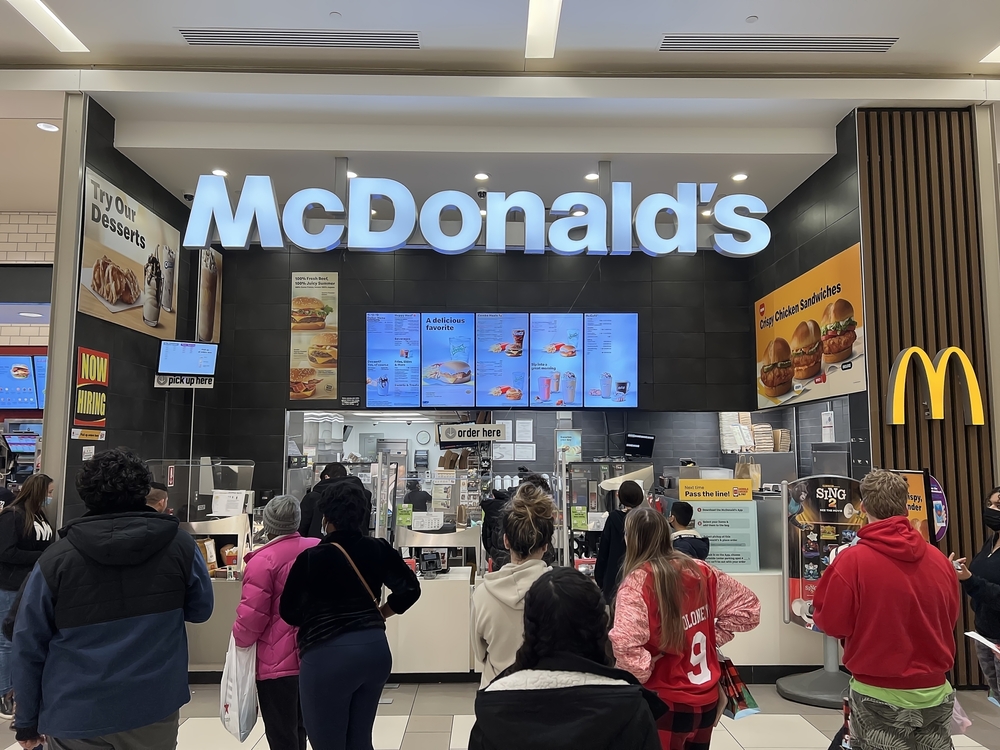 Владелец &laquo;Вкусно &mdash; и точка&raquo; заявил, что не ждёт возвращения McDonald&rsquo;s