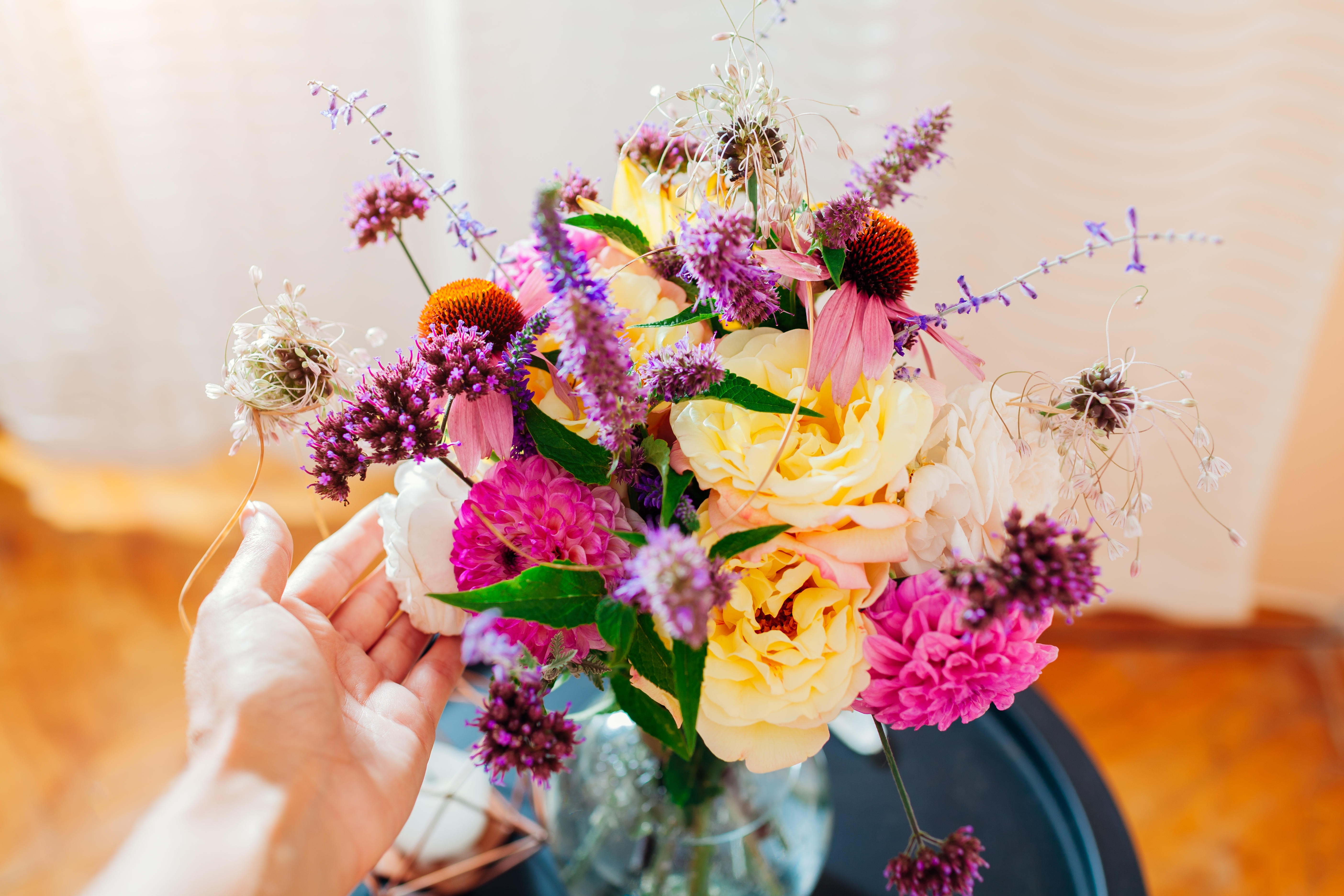 Вы точно их дарили! Названы самые популярные цветы в России перед Днём святого Валентина