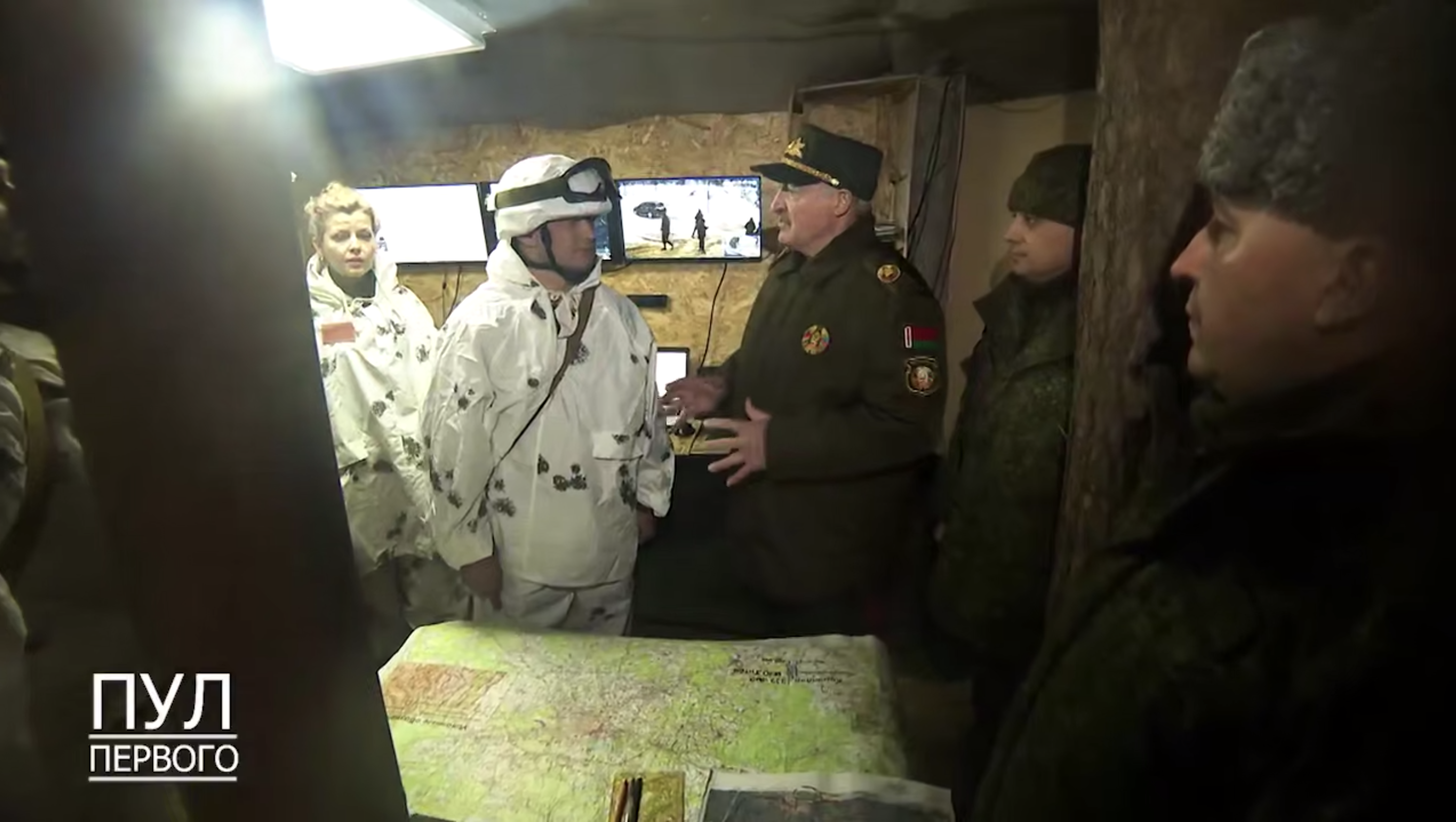 Лукашенко призвал белорусских военных учиться воевать и быть готовыми ко всему