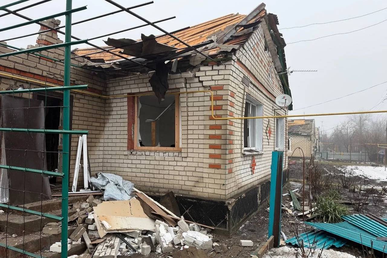 Число пострадавших от удара дронов ВСУ по посёлку в ЛНР выросло до 19