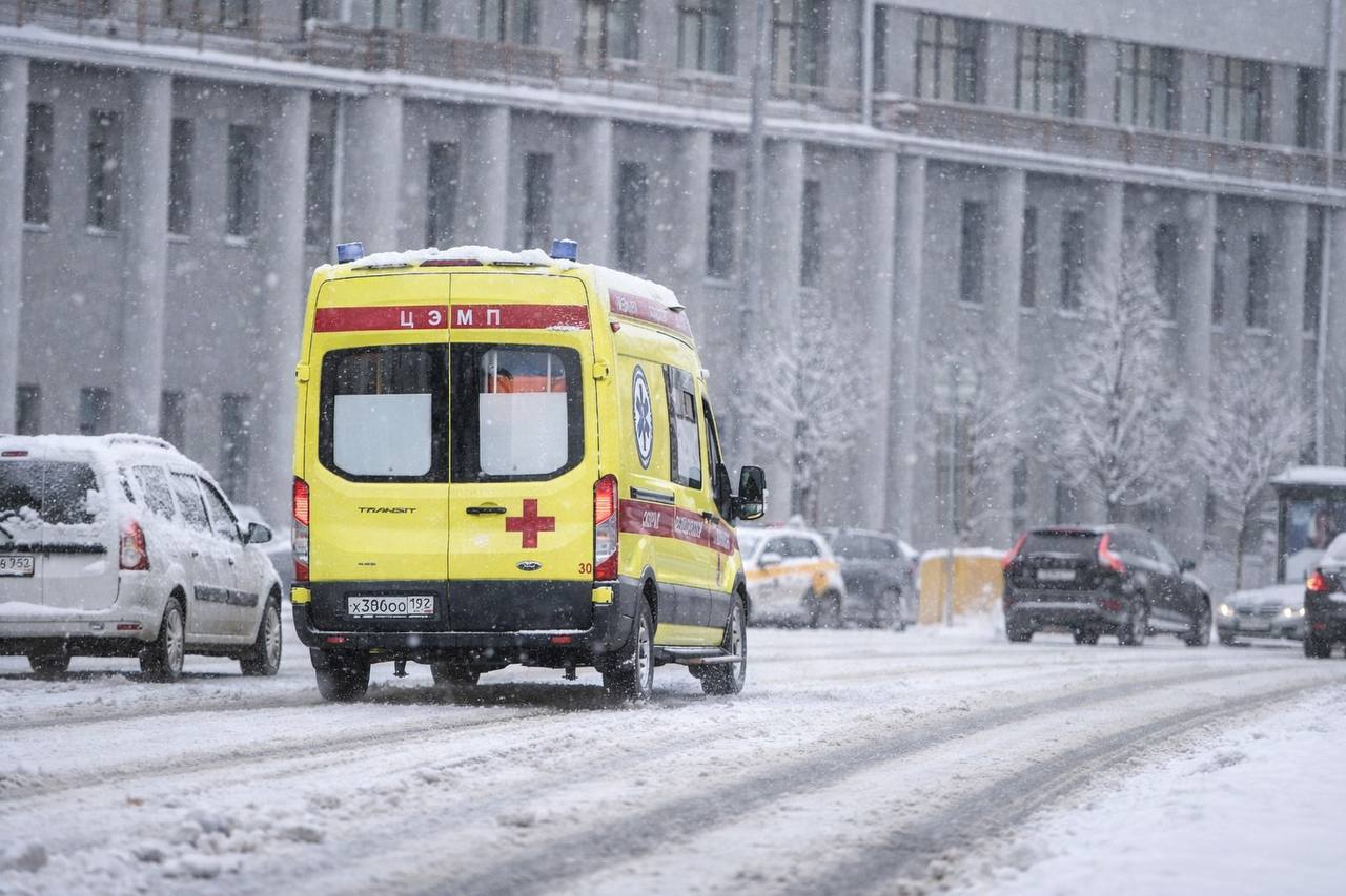 &laquo;Уходите в сторону!&raquo; Спасательную операцию после схода лавины на детей в ХМАО сняли на видео