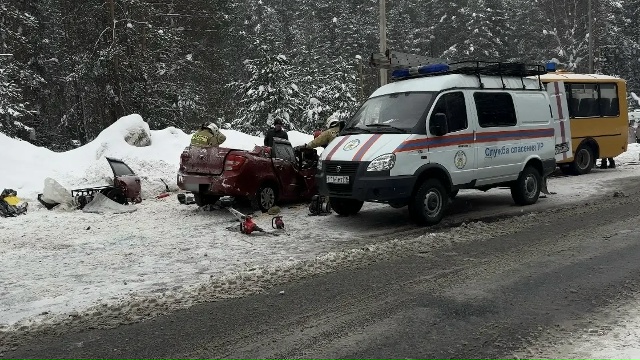 В Удмуртии произошло смертельное ДТП со школьным автобусом