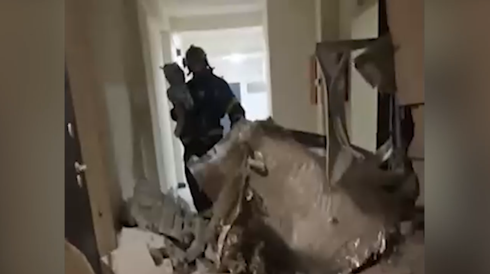 Пострадавшие от атаки ВСУ воронежцы два месяца не могут вернуться в квартиры