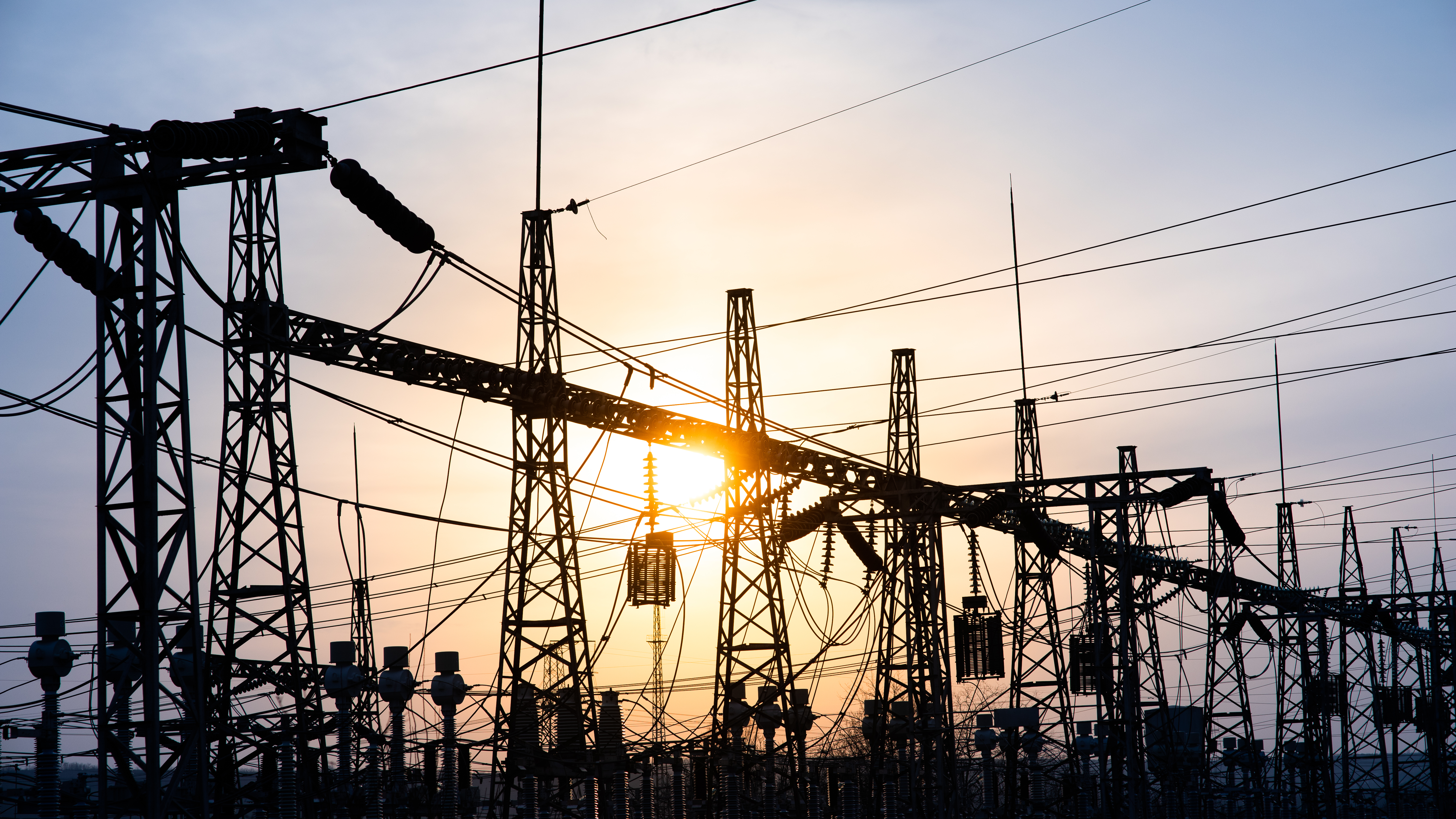 При ракетной атаке ВСУ повреждены энергообъекты в Белгороде