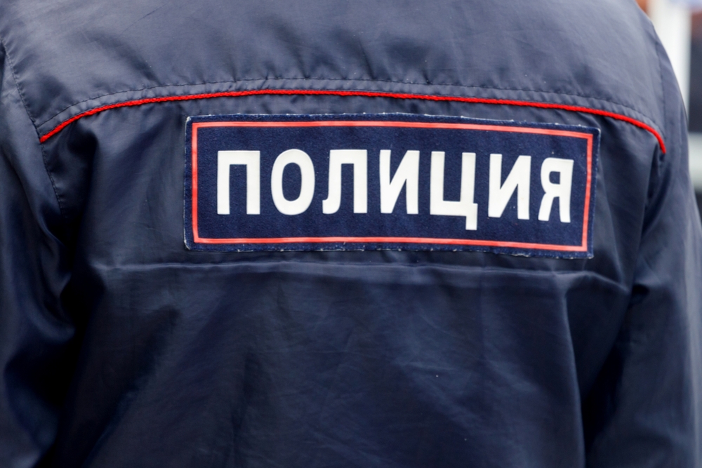 ОПГ похитила 2 млрд рублей на поставках вещевой продукции в Минобороны