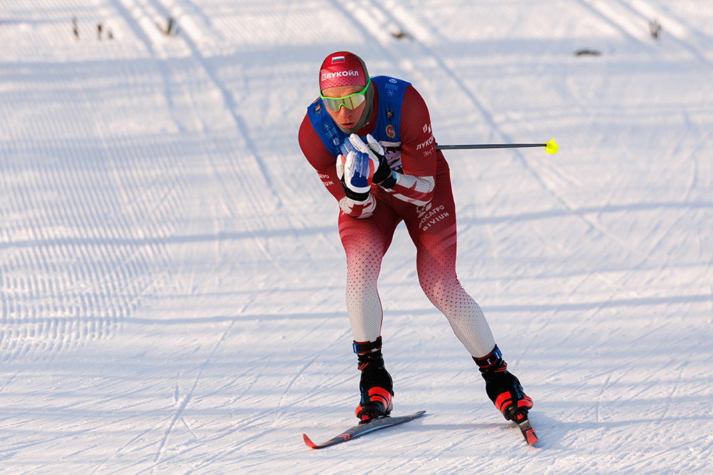 Большунов назвал цирком уровень лыжных гонок на Играх-2026
