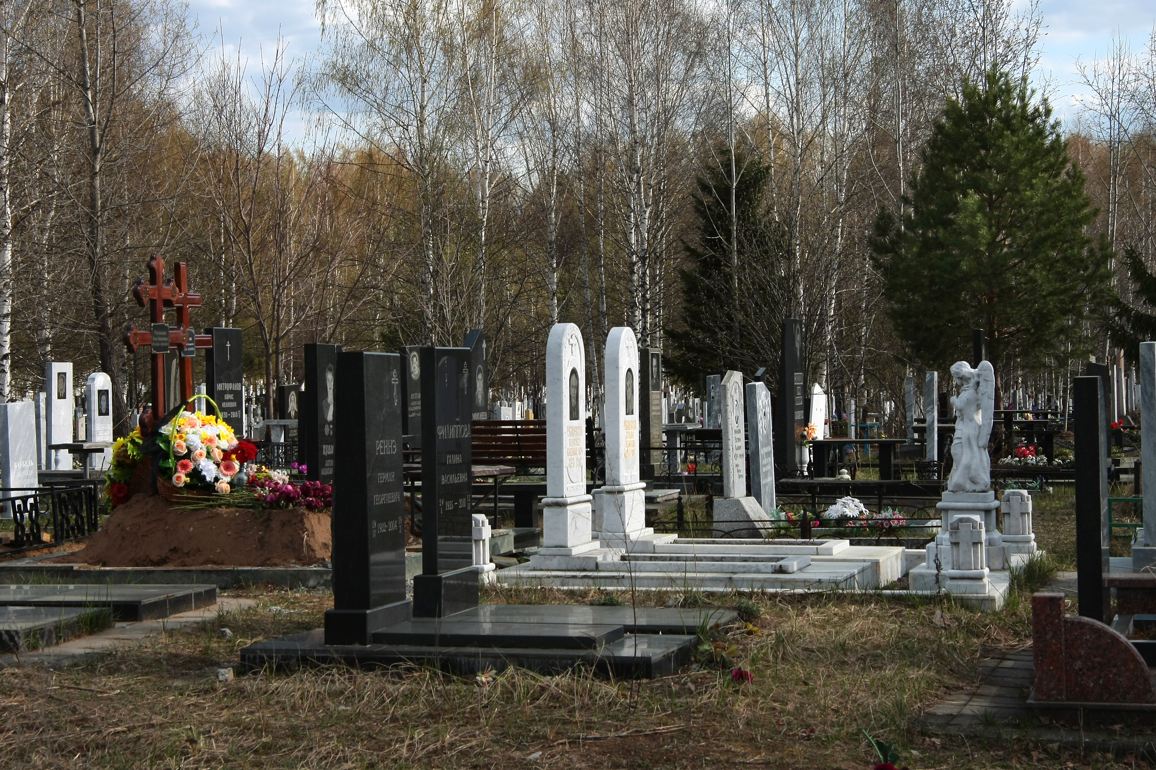 Какой памятник выдержит испытание временем и стоит ли платить за него миллионы: советы эксперта