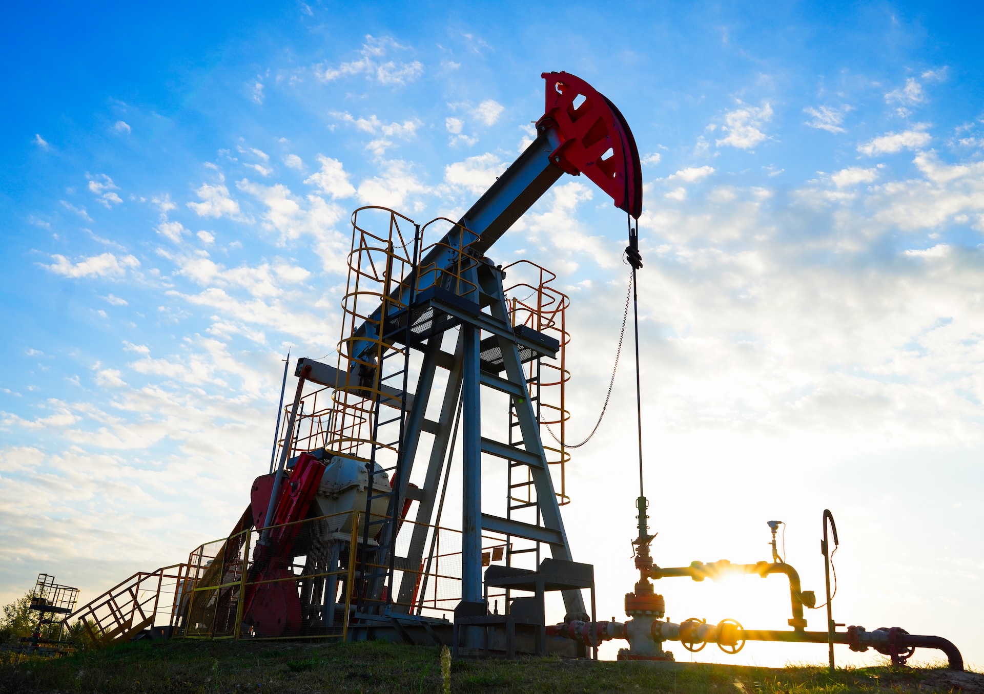 США разрешили перепродажу венесуэльской нефти на Кубу, но с ограничениями