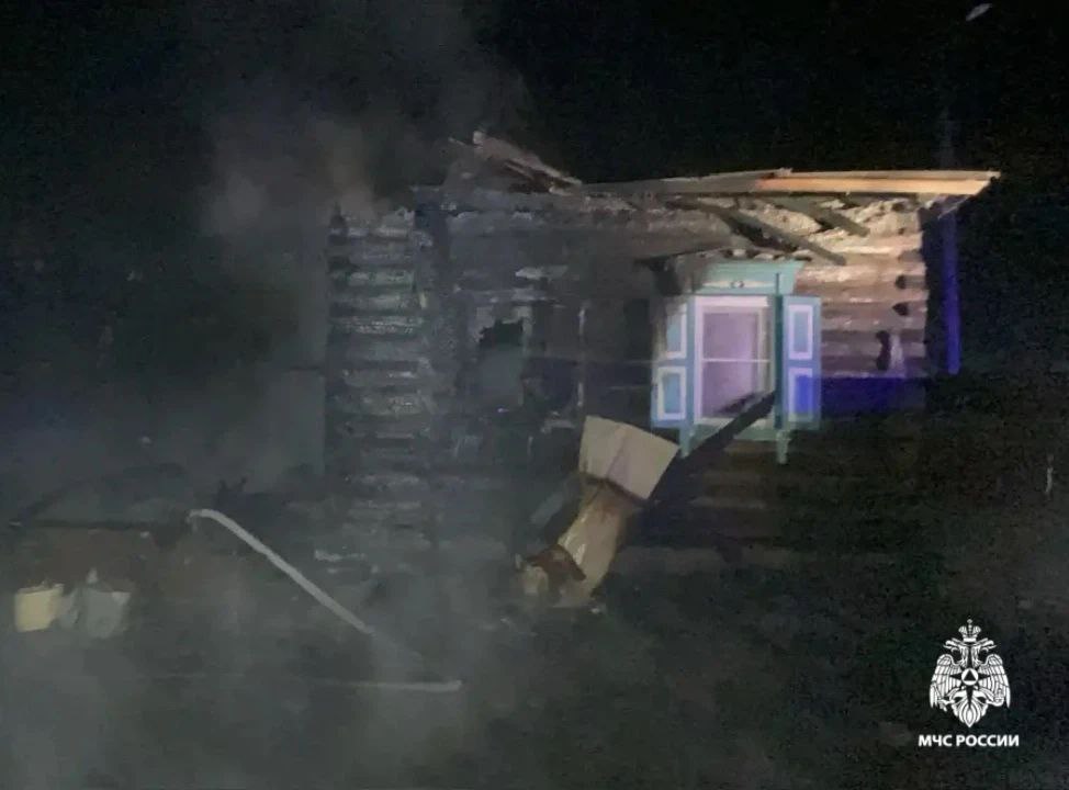 Мать и двое детей погибли во время пожара в Бурятии