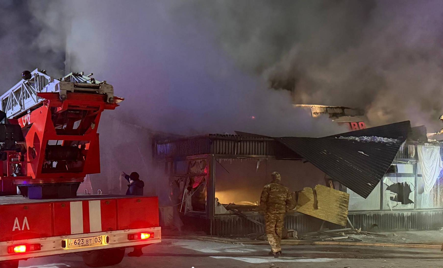 Взрыв газа в кафе в Казахстане унёс жизни шести человек