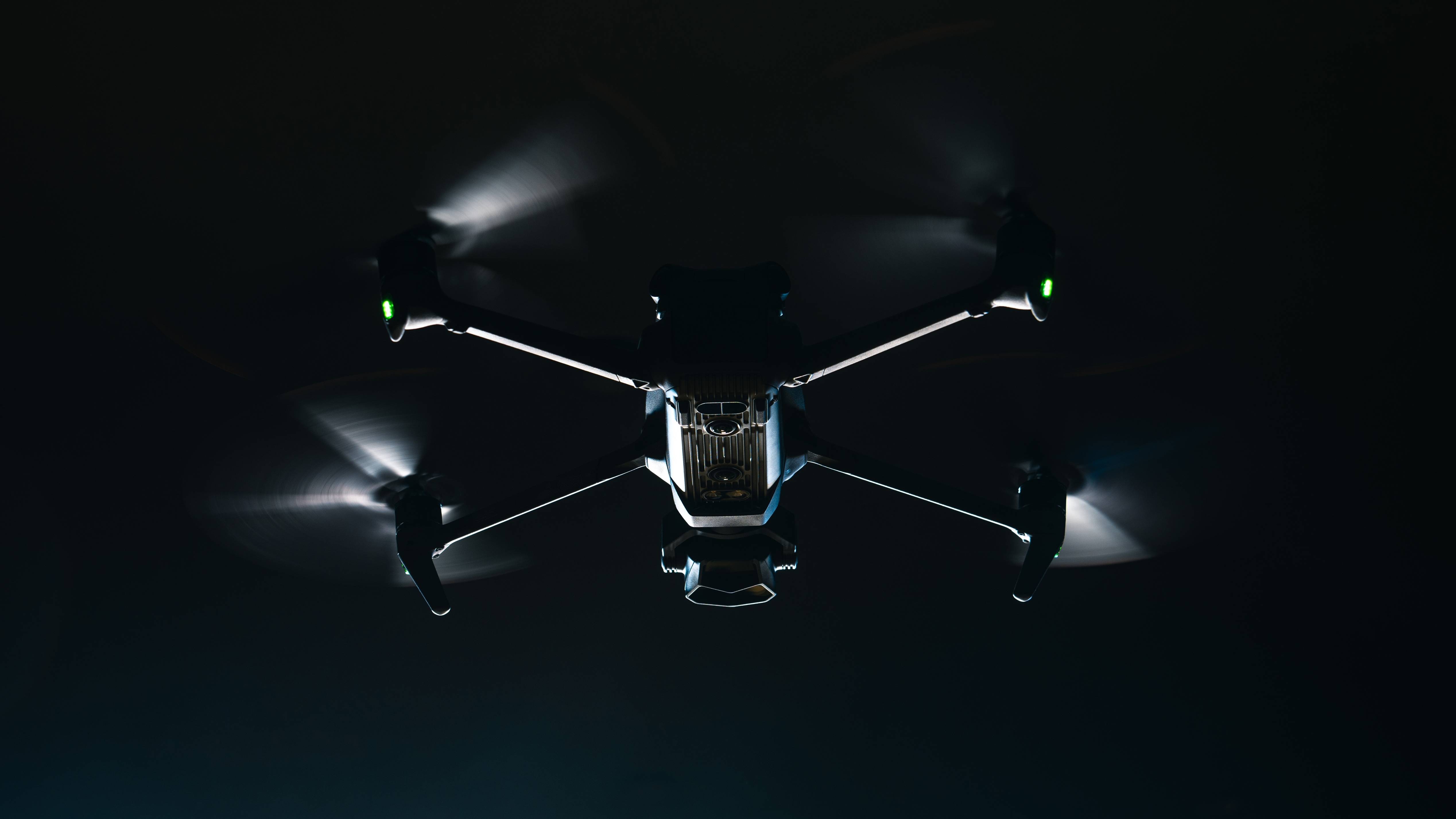 Два украинских БПЛА сбили на подлёте к Москве после полуночи