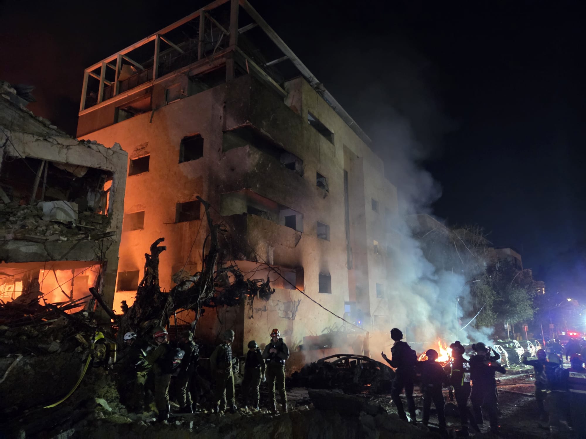 При ракетном ударе Ирана по Тель-Авиву пострадали 20 человек