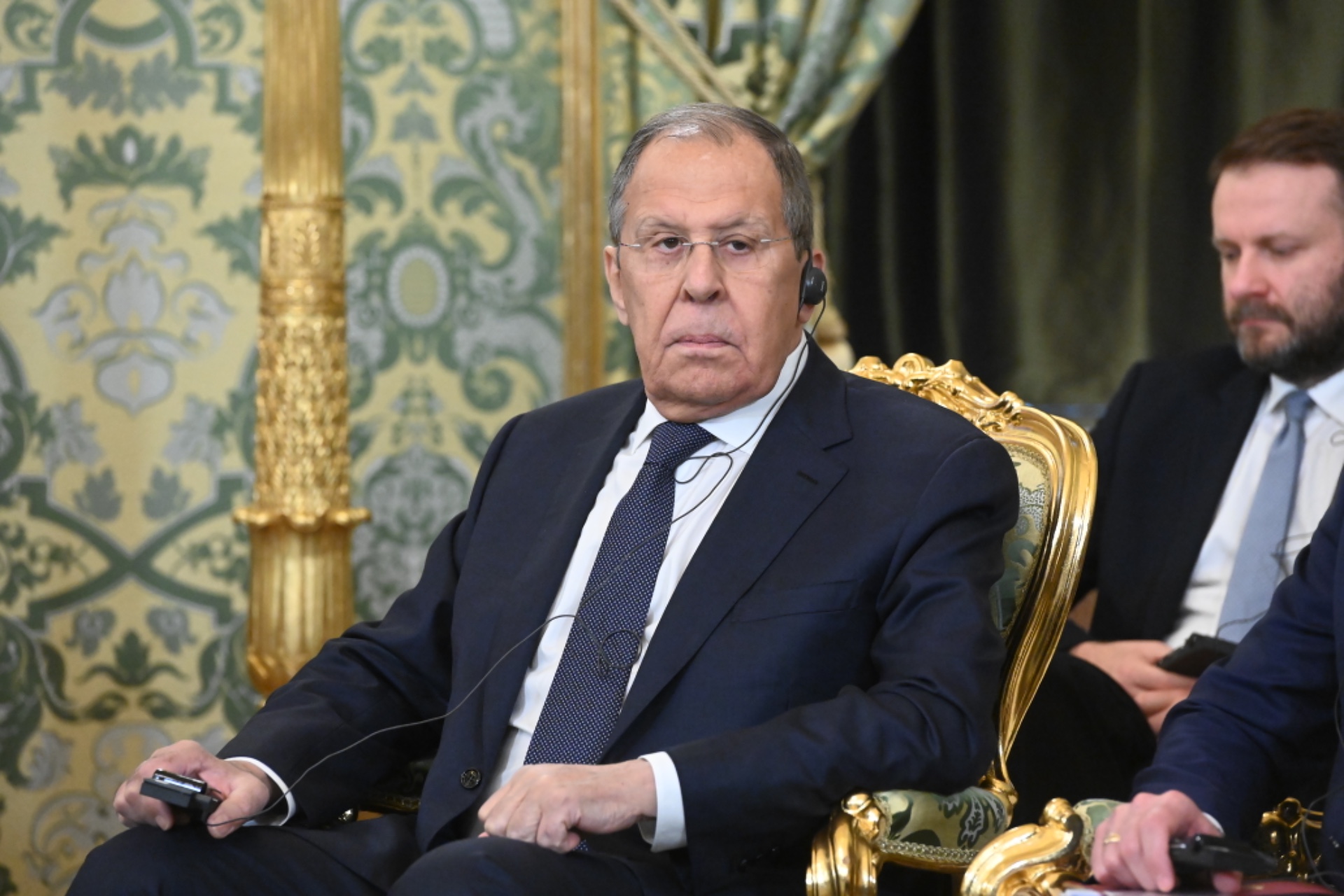 Лавров отказался верить в существование &laquo;глубинного государства&raquo;