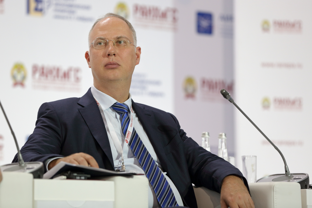 Дмитриев обвинил &laquo;глубинное государство&raquo; в спасении клики фейками об Эпштейне
