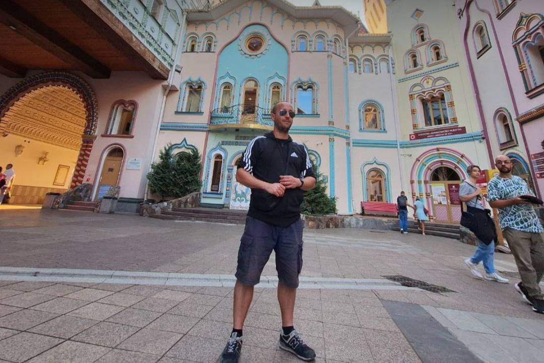 Преследуемый на родине испанский айтишник получил политическое убежище в РФ