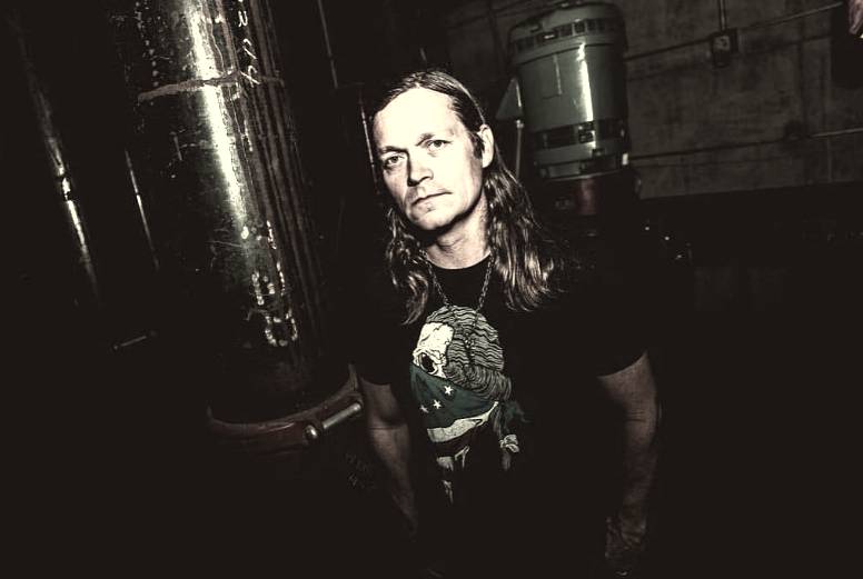 Вокалист рок-группы 3 Doors Down Брэд Арнольд скончался от рака