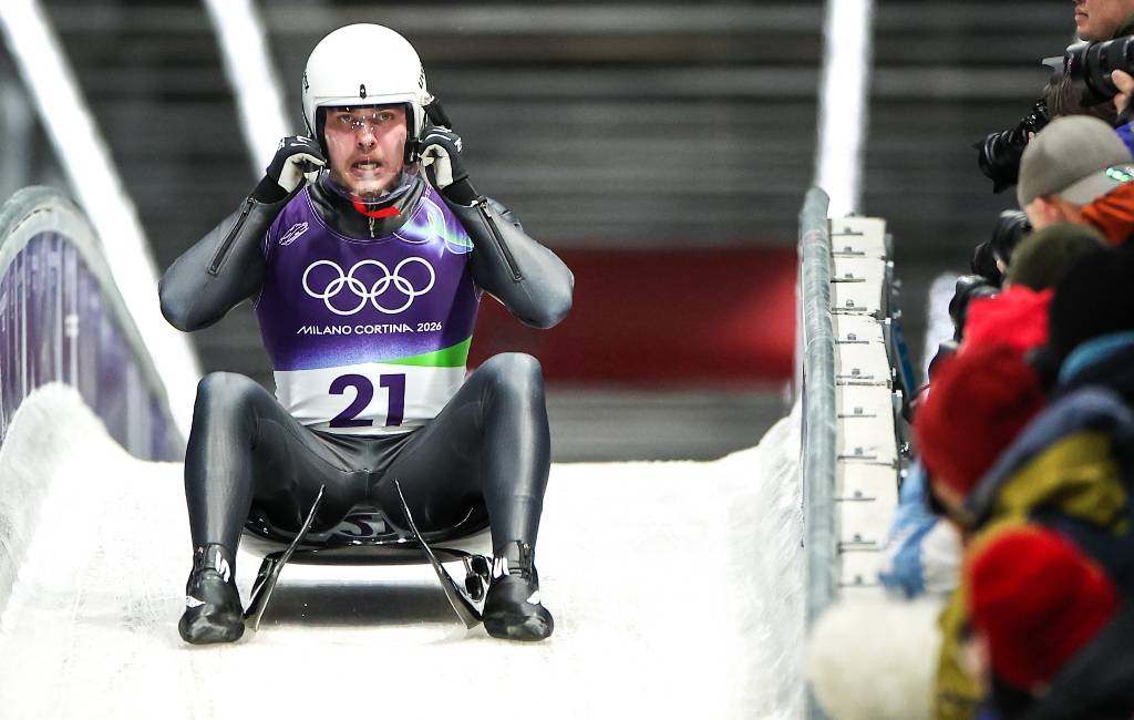 Репилов стал 14-м в заездах на одноместных санях на Олимпиаде