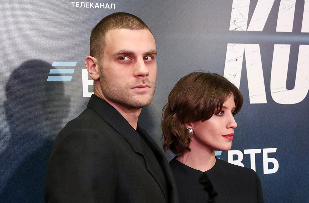 Бывший муж Анны Чиповской пришёл поддержать её на церемонии прощания с матерью