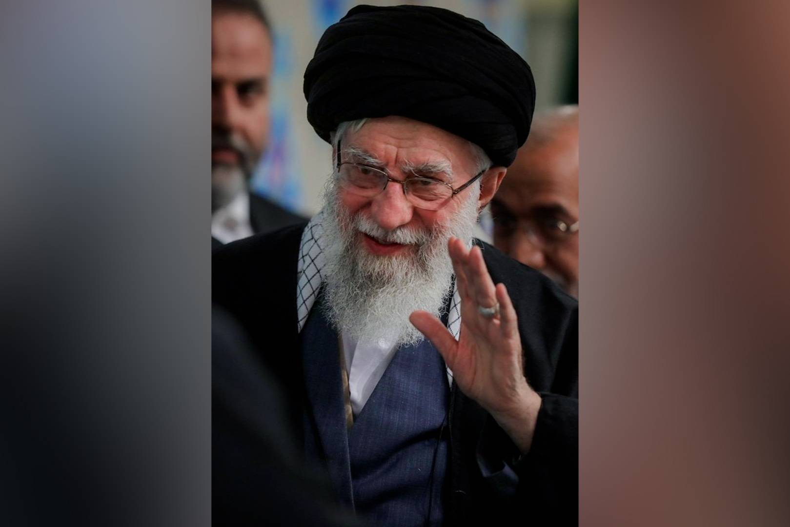 Вице-президент Ирана сообщил, кто будет исполнять обязанности Хаменеи 