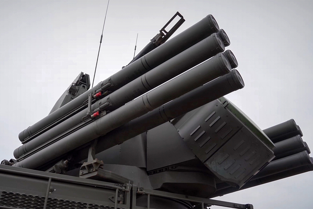 Почти полсотни украинских дронов сбила ПВО над регионами России за три часа